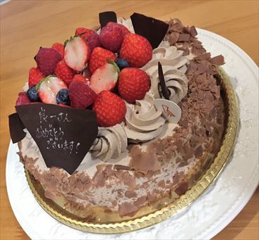 新潟市江南区太右エ門新田 Patisserie Remplir パティスリー ランプリール のホールケーキ 歌織のつれづれ日記